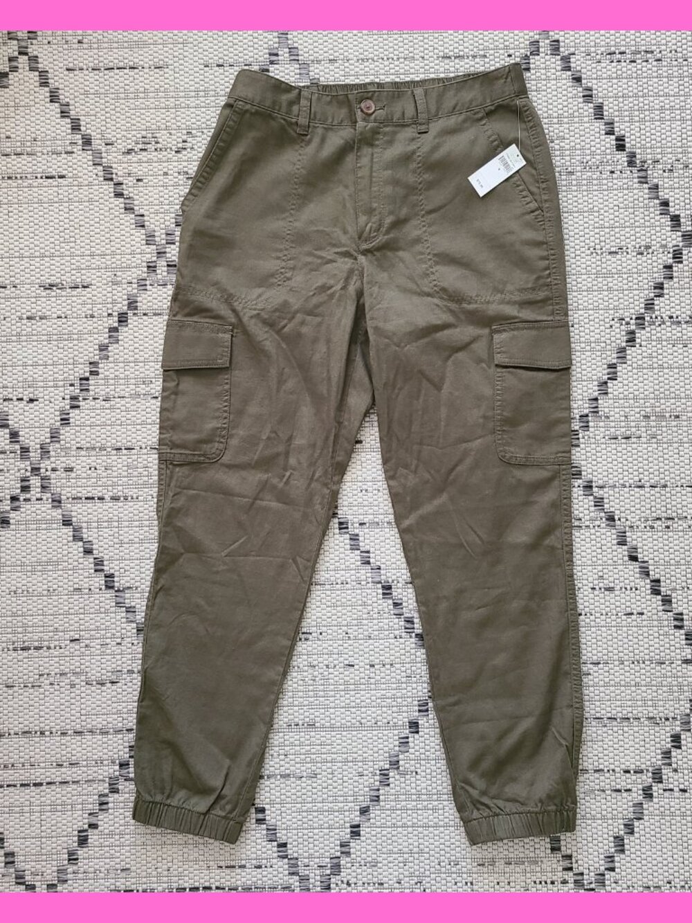 GAP Girlfriend Jogger Pants Cargo Hiking Olive Green Side Pockets Size 8 Cotton
